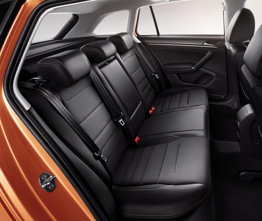 Интерьер Volkswagen C-Trek 2016 года  (CN) (фото 6 из 18)